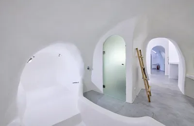 Cave Suite Oia