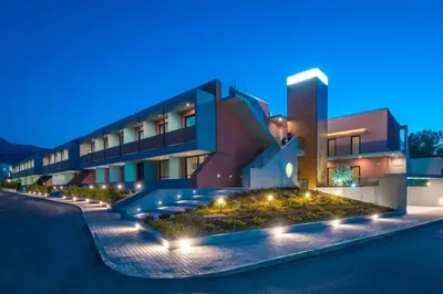HARMONY BOUTIQUE RESORT (Adults Only 14+)