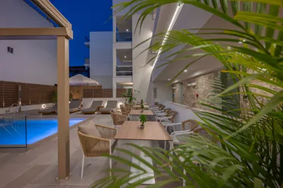 Sandy Seaside Suites Flogita Halkidiki