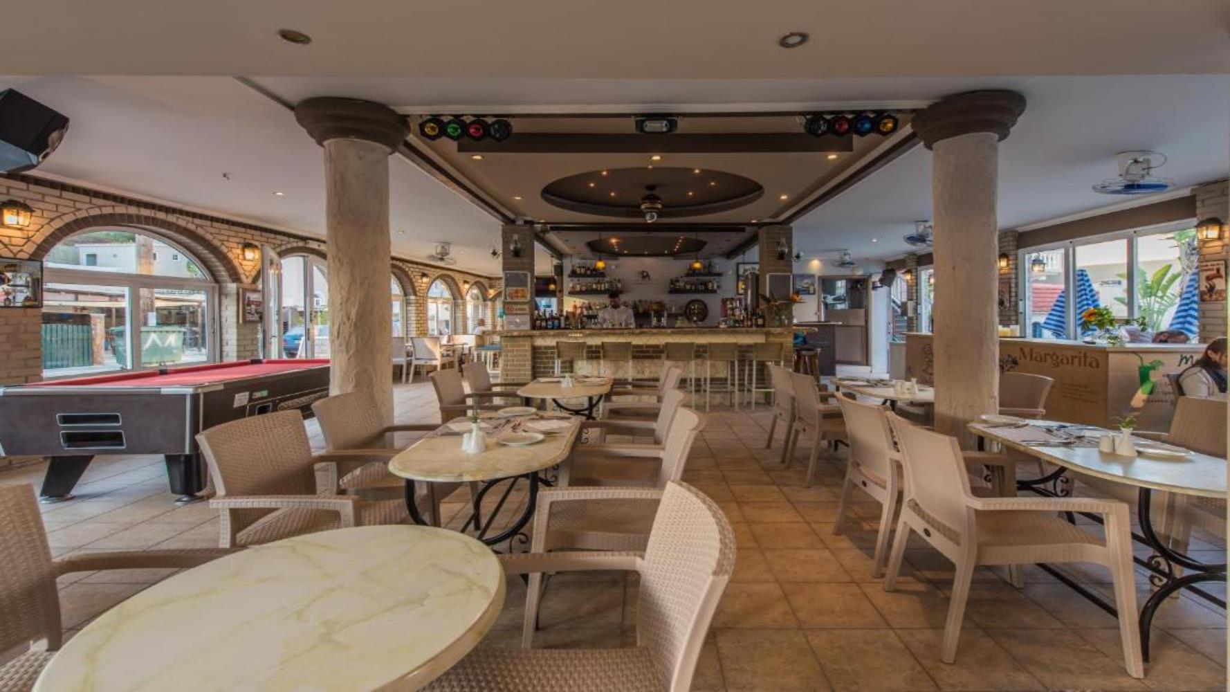 Porto Planos Beach Hotel