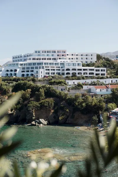 PENINSULA RESORT and SPA