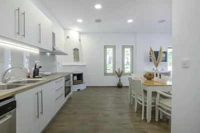 Arethousa House