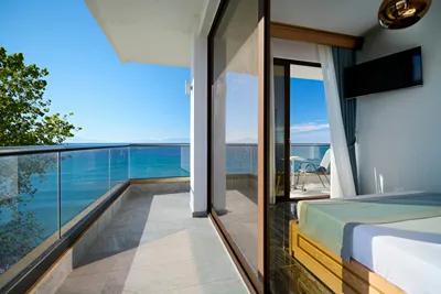 GREEK PRIDE EVLOGIA SEASIDE