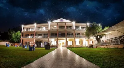 CROWN HOTEL Nea Skioni