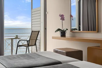 Calamos Beach Hotel