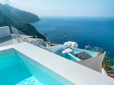 Saint Santorini