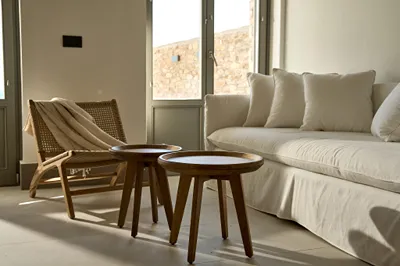 Ios Grand Pool Suites
