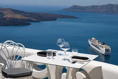 Athina Luxury Suites