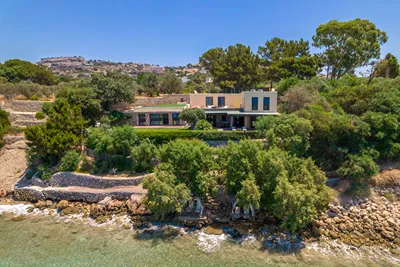 Villa Aquavisionaire