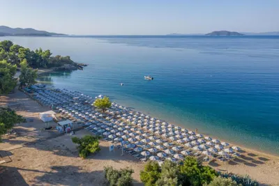 Lagomandra Beach
