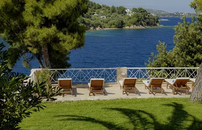 Cape Kanapitsa Hotel Suites