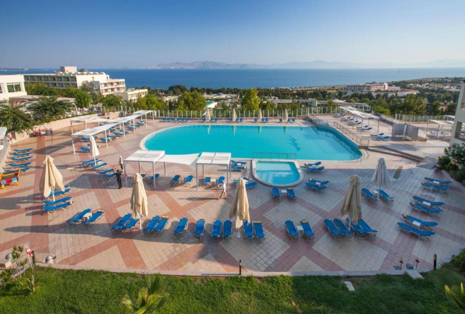 Kipriotis Maris Suites by Anayia All Inclusive Resorts