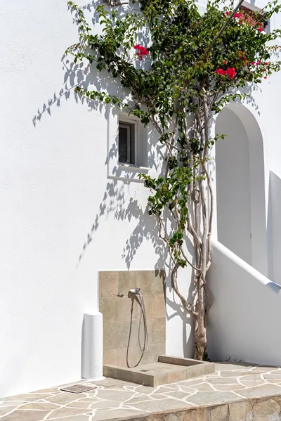 Irene Hotel & Studios | Beachfront