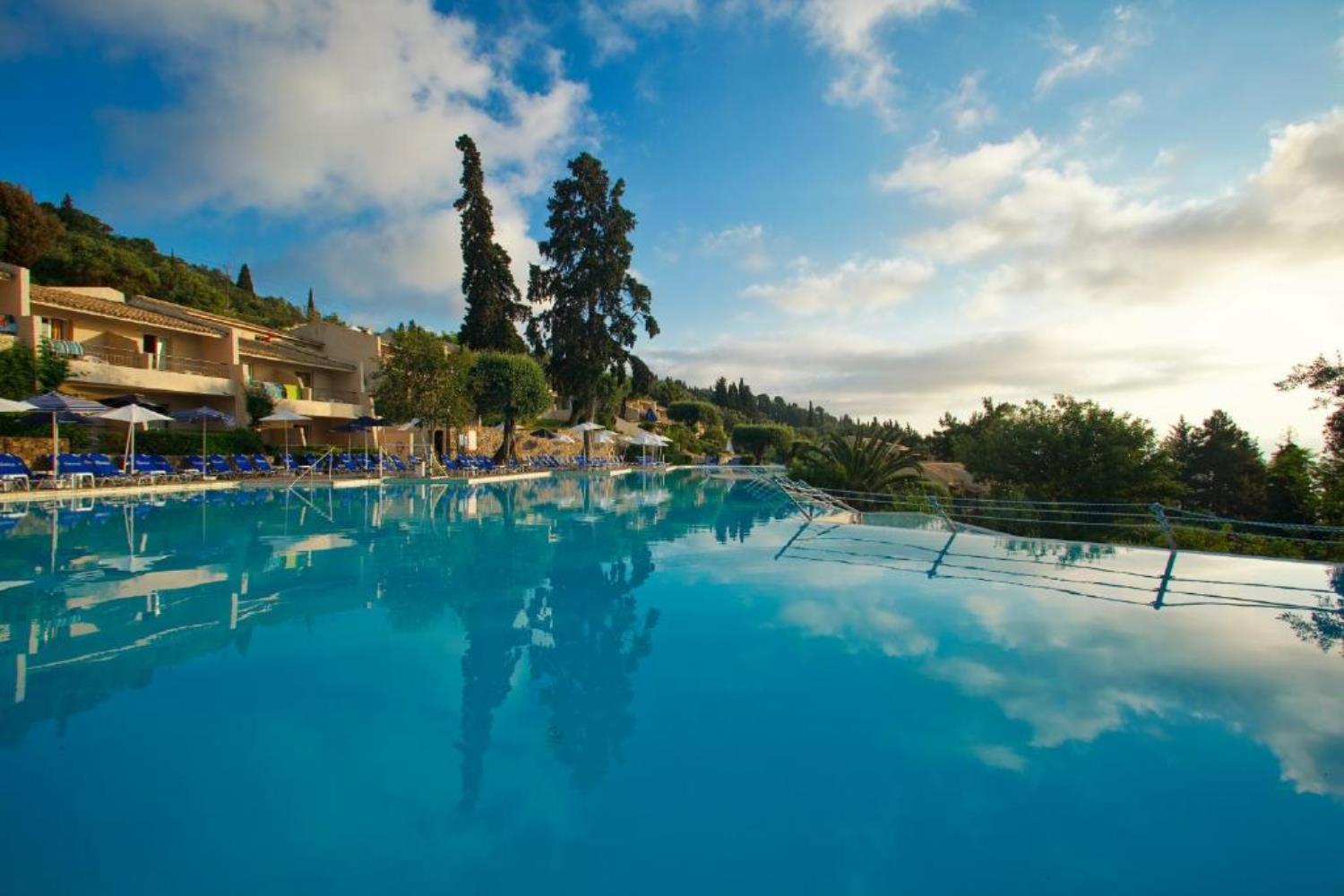 Aeolos Beach Resort