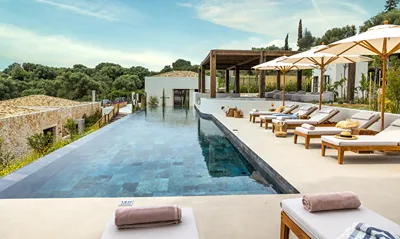 Eliámos Villas Hotel & Spa – Relais & Châteaux