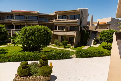 CATHRIN HOTEL