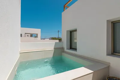 La Vea Suites Milos