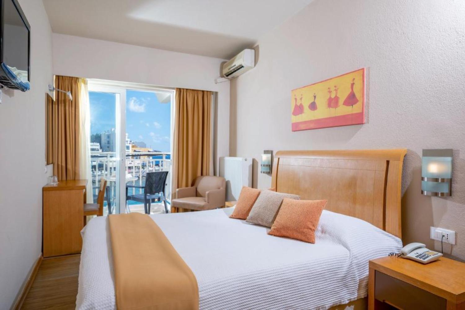 Kitro Hotel