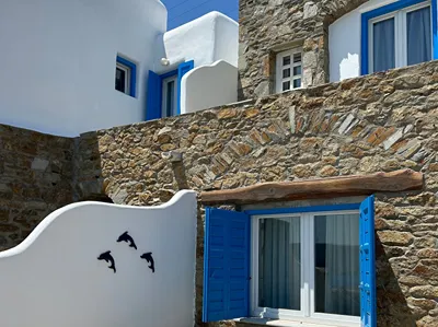 Mykonos Lolita, A Grecotel Resort to Live