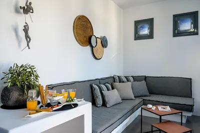 Santolia Art Suites Santorini