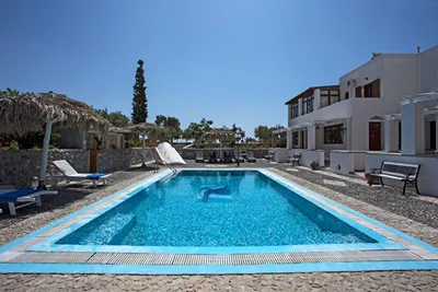 The Birds Villa Apartments Santorini
