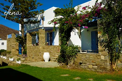 Elena Studios & Apartments