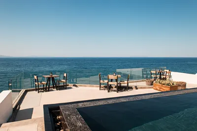 Almyra Suites