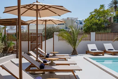 Breaq Santorini Hotel