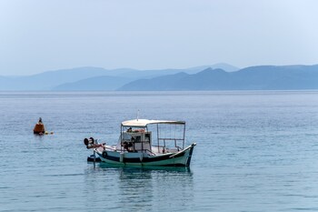 SUN HOTEL KINETA “Beach Front”