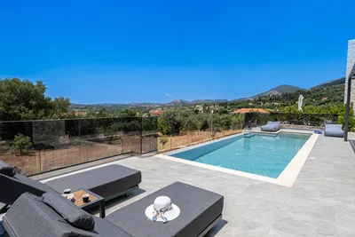Aggelatos Stone Villas