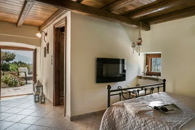 Traditional Stone House Anofli 1843 Fiskardo Kefalonia