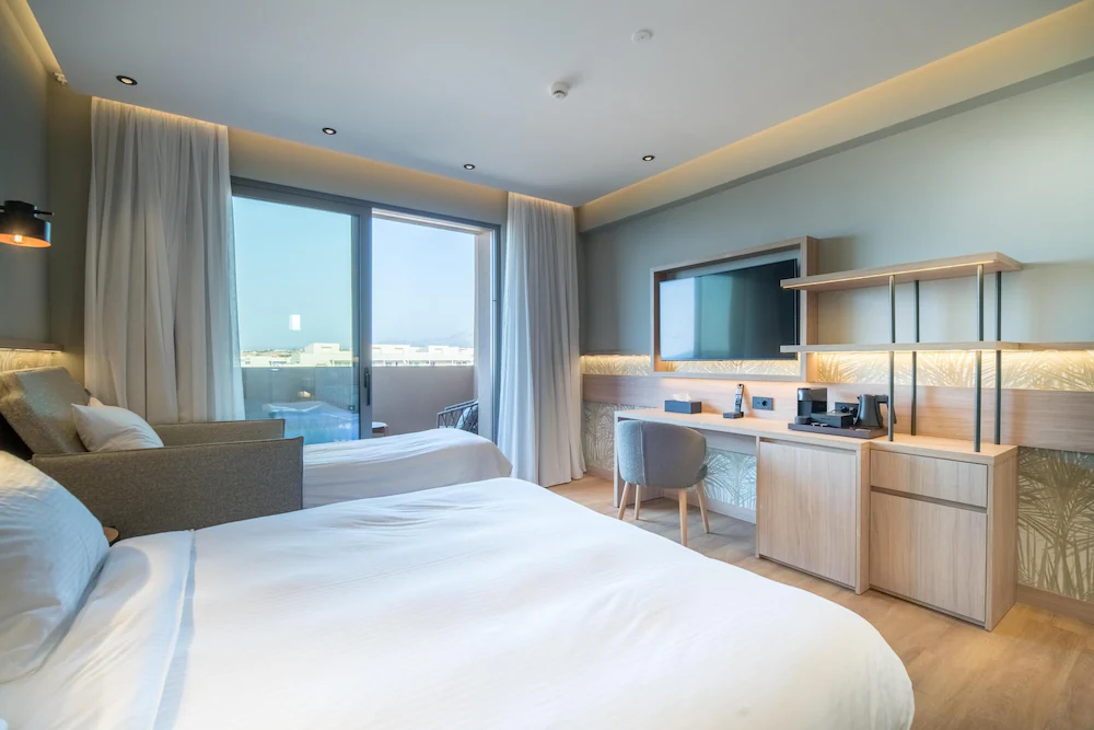 Senseana Sea Side Resort & Spa