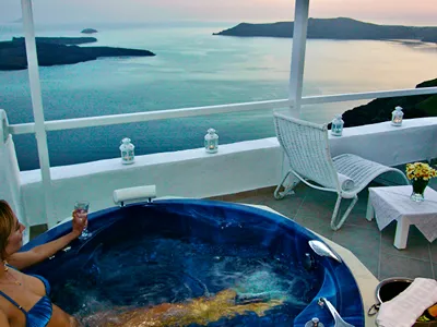 Aeolos Art & Eco Suites Adults Only
