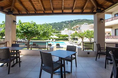 SANTA HELENA HOTEL - Adults 14+ y.o