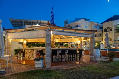 Nikos Apartments Stalis