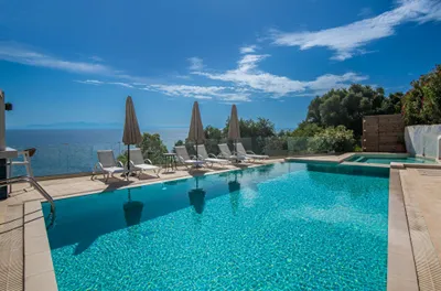 Pelagos Beach Hotel