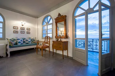 Caldera's Dolphin Suites