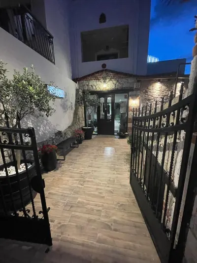 Samel Hotel