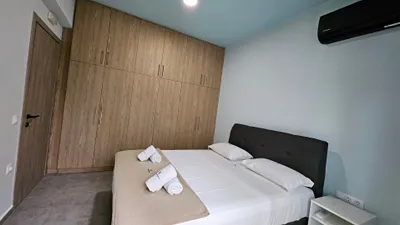 Rhodes City University Suite