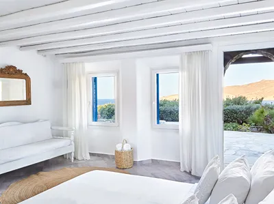 Mykonos Lolita, A Grecotel Resort to Live