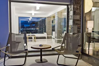 Royal Marmin Bay Boutique & Art Hotel