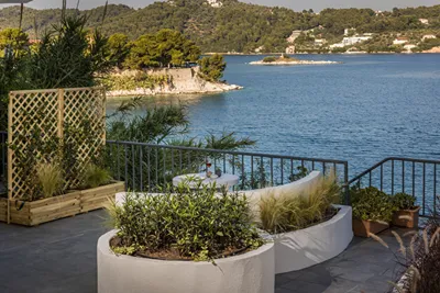 The Rock Suites