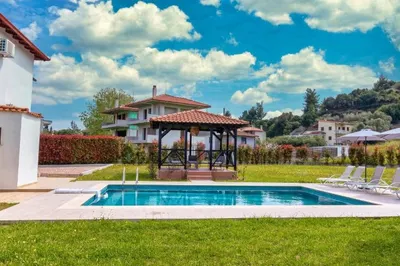 FRIDAY MOOD VILLAS