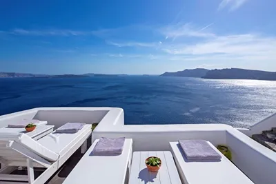 White Pearl Villas Oia