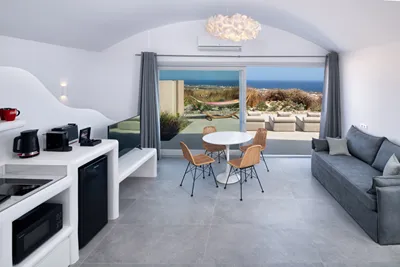 Felicity Cave Villas