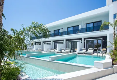 Vanik Suites