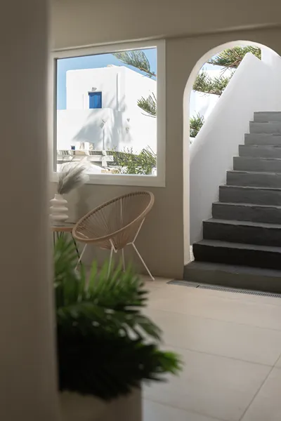 Paridian Living