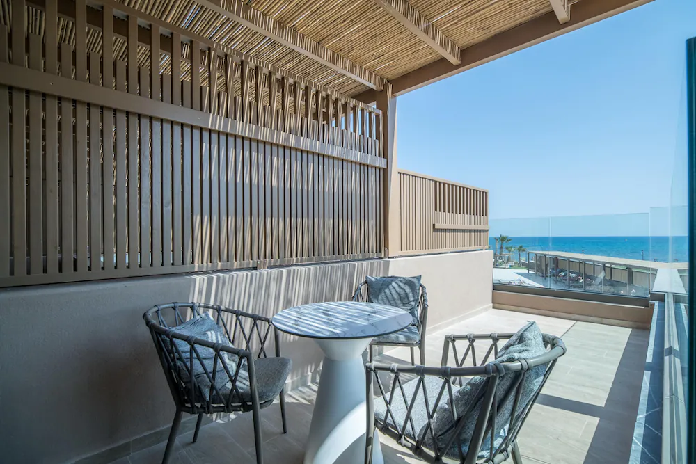 Senseana Sea Side Resort & Spa