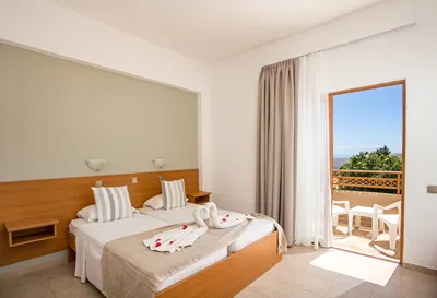 Ledras Beach Hotel & Villas