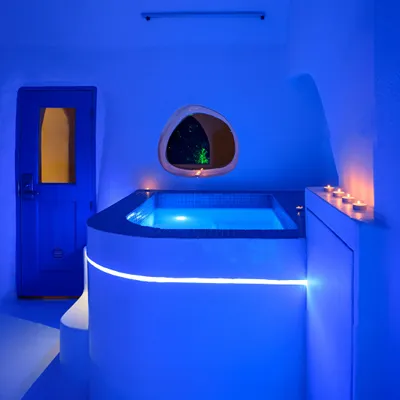 Abyssanto Suites & Spa